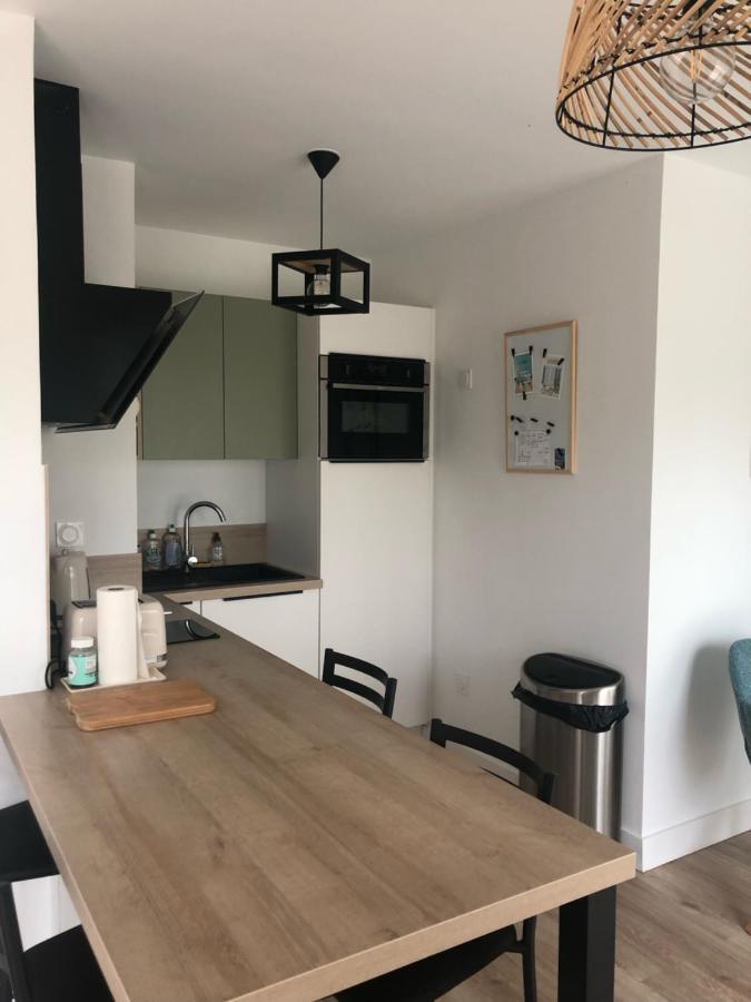 Les Pois Sont Verts La Rochelle  Exterior foto